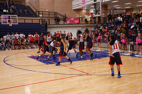 2013BasketballPepRally_0092