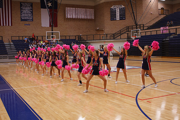 2013BasketballPepRally_0019