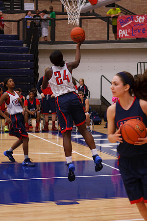2013BasketballPepRally_0065