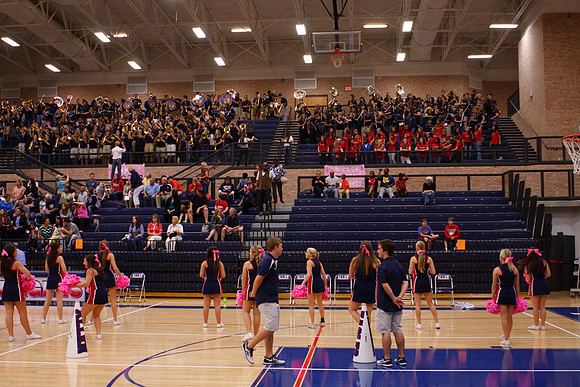 2013BasketballPepRally_0007