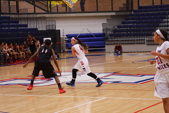 LadyEagles_VARvsFMMarcus_0034