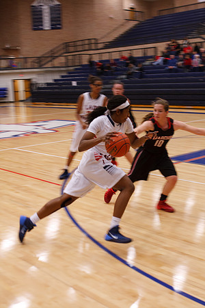 LadyEagles_VARvsFMMarcus_0023