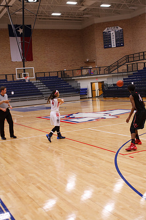 LadyEagles_VARvsFMMarcus_0053