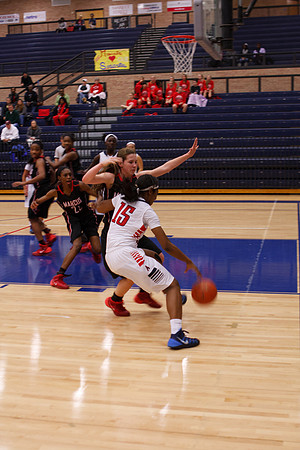 LadyEagles_VARvsFMMarcus_0024