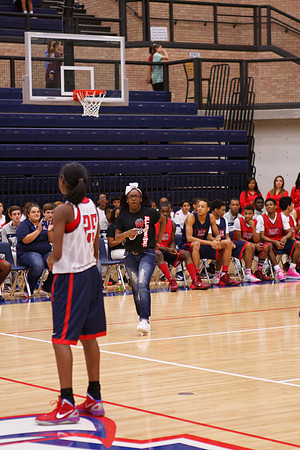 2013BasketballPepRally_0046