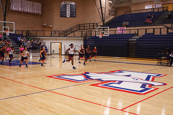 2013BasketballPepRally_0110