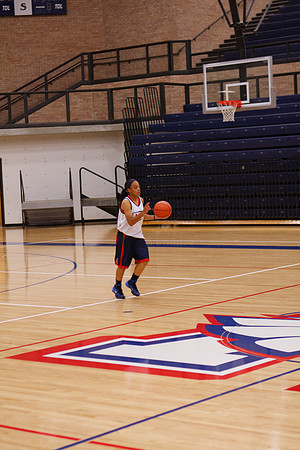 2013BasketballPepRally_0106