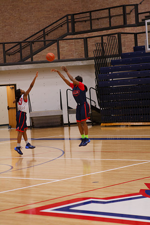 2013BasketballPepRally_0094