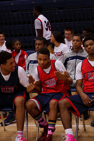 2013BasketballPepRally_0013