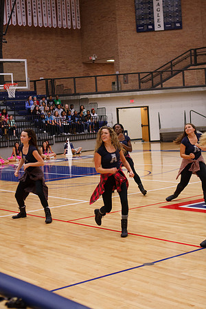 2013BasketballPepRally_0133