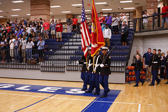 2013BasketballPepRally_0029